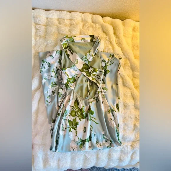 Reformation Anaiis Silk Dress In Tarragon, brand new, never worn. - Picture 13 of 16